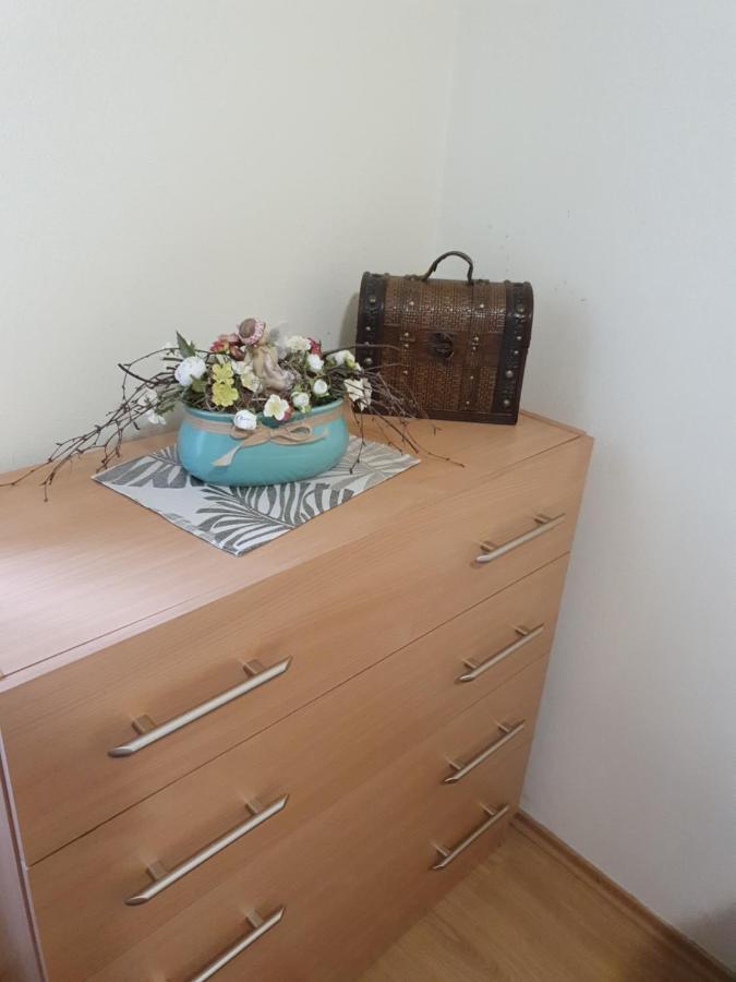 Privat Bartky Apartamento Vrbov Exterior foto