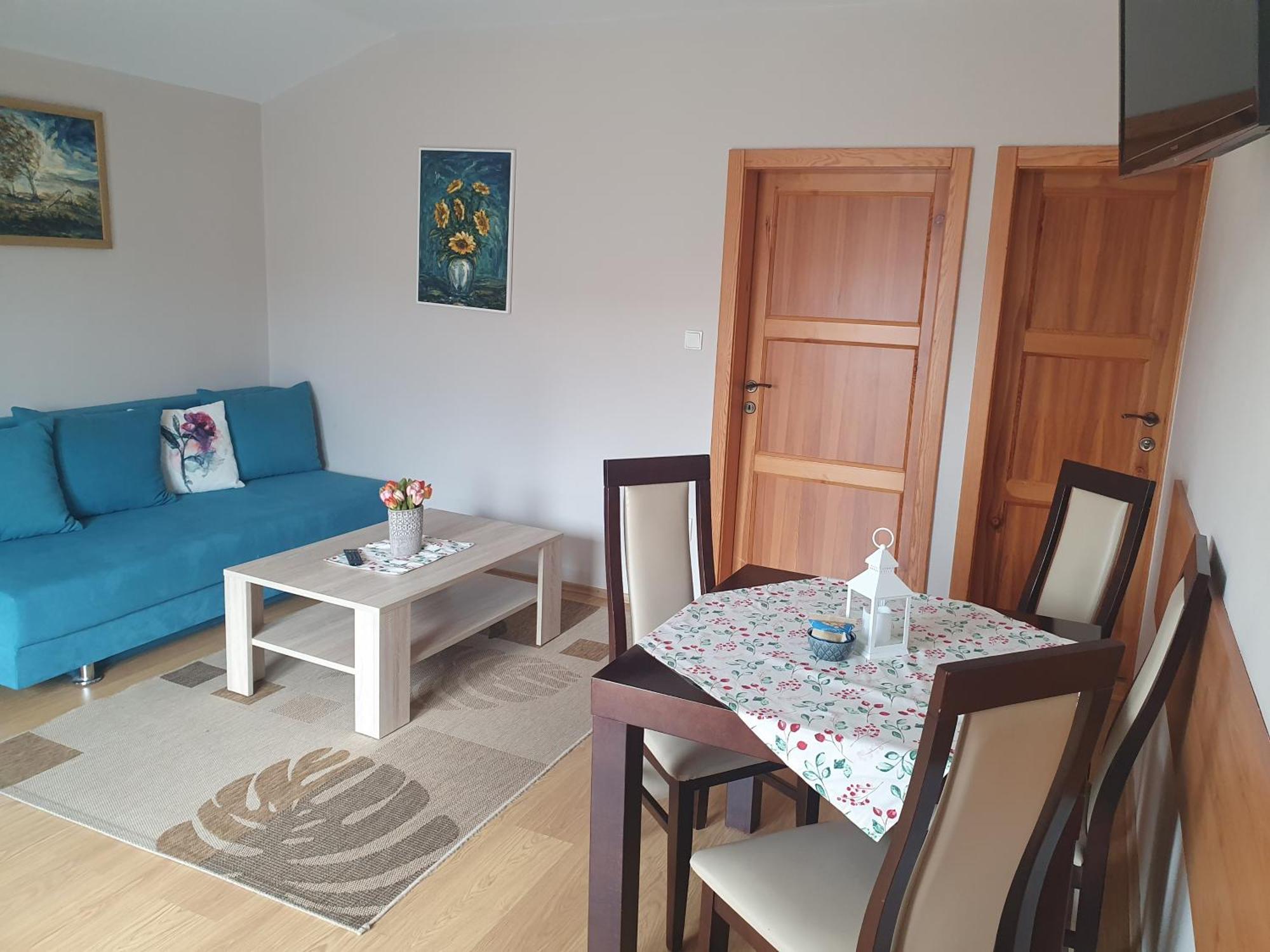 Privat Bartky Apartamento Vrbov Exterior foto